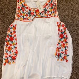 Floral tank
